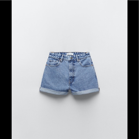 Zara Pants - ZARA MOM FIT SHORTS
